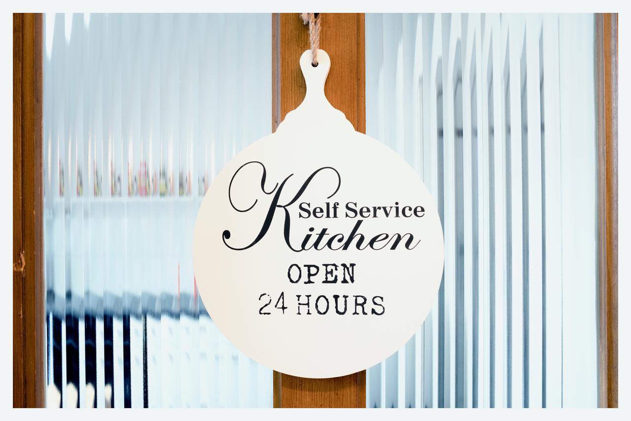 Ferienwohnung Bed&Kitchen am Tavelweg - Adults Only Bern Exterior foto